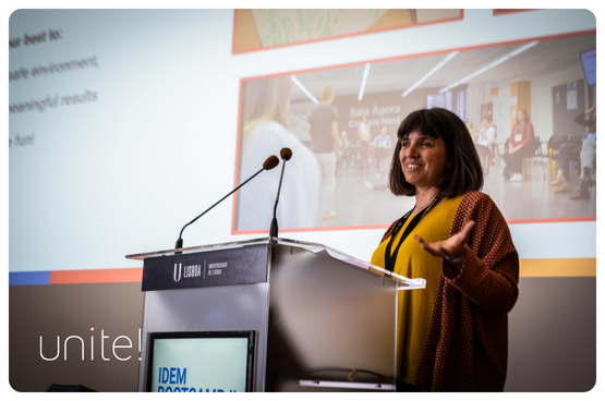 Eva vendrell speaking during the bootcamp