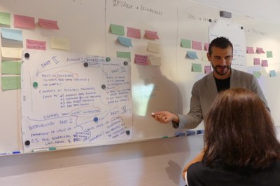 Rubén Vicente-Sáez with colleagues were ideating the best practice handbook.